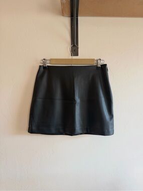 Abercrombie & Fitch Scarlett Mini Skort *Leather